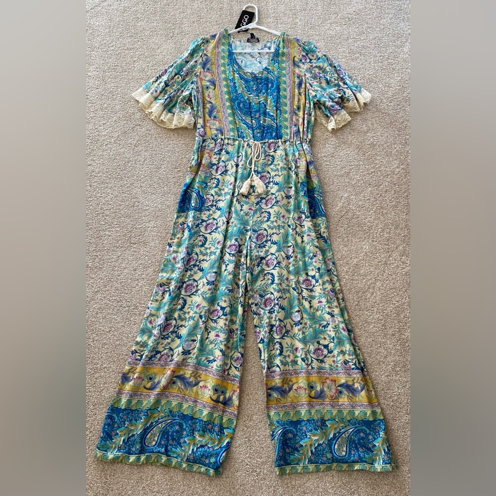 New with tags pantsuit GiGiO size large